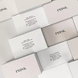 Tarjetas de visita en lotes para equipos comerciales y empresas